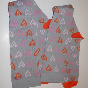 NUCOLLECTIONS MULTI-COLOR HEART PRINT SOCKS SIZE L/XL
